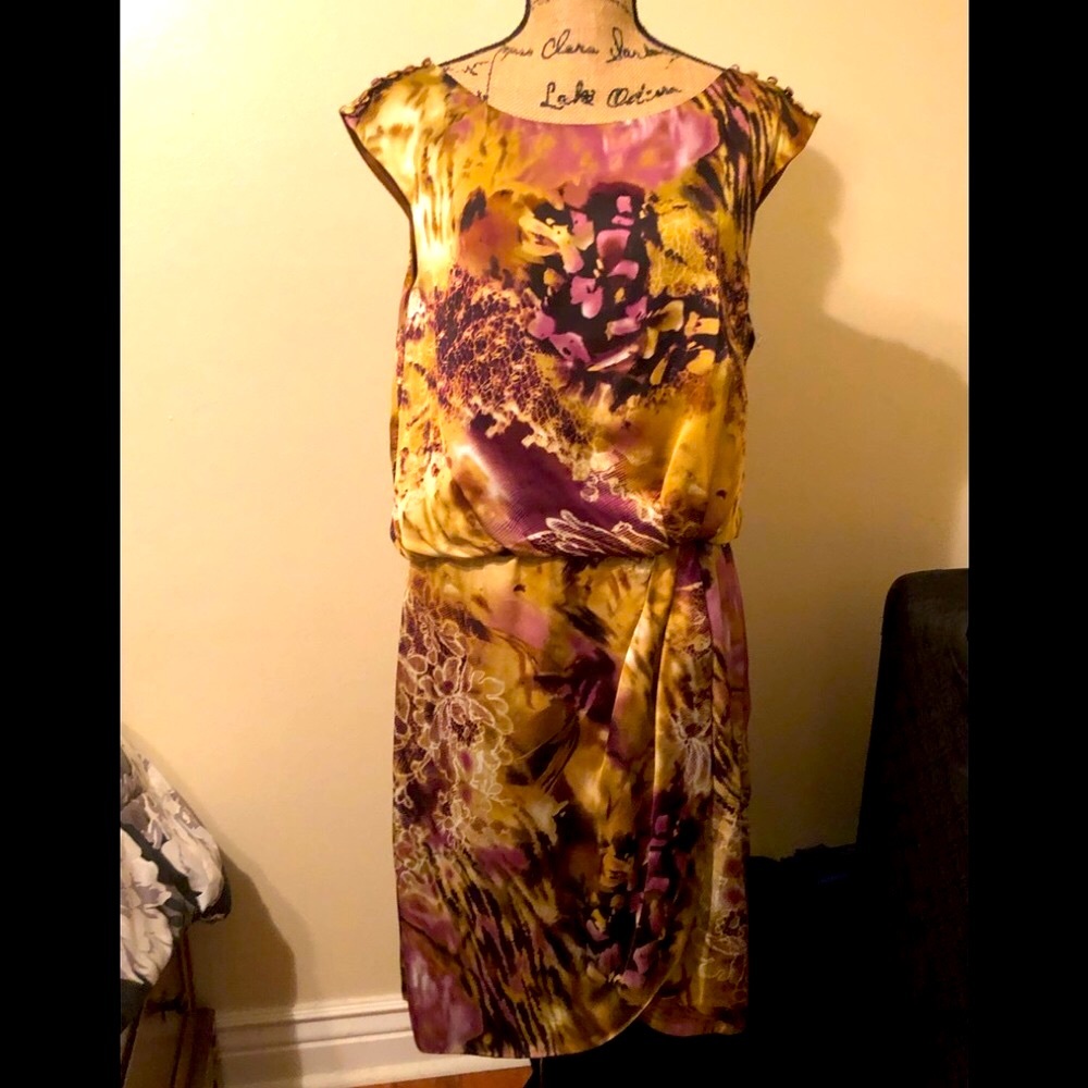 Jessica Howard | Multi-colored dress.